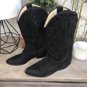 leather cowgirl boots